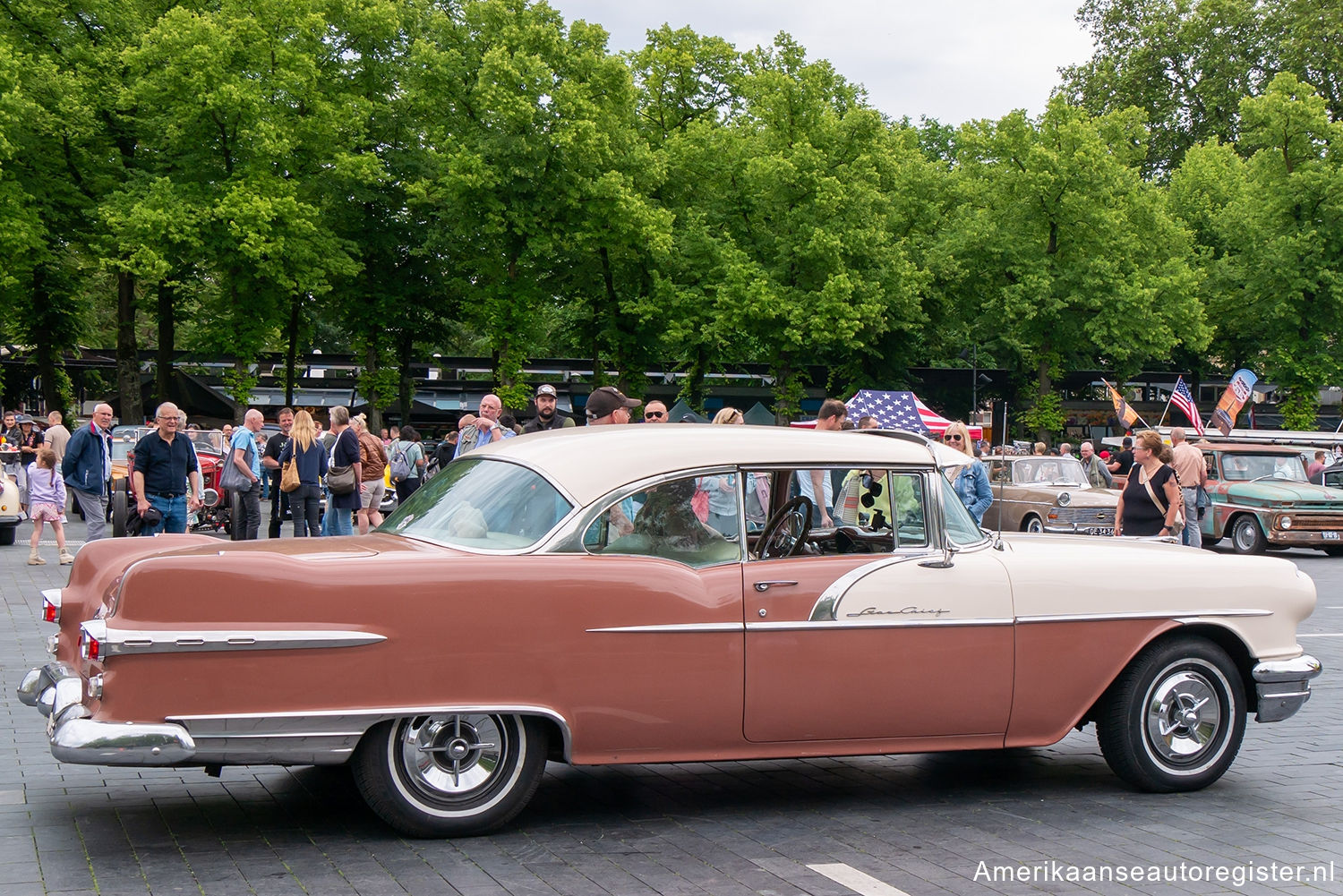 Pontiac Star Chief uit 1956